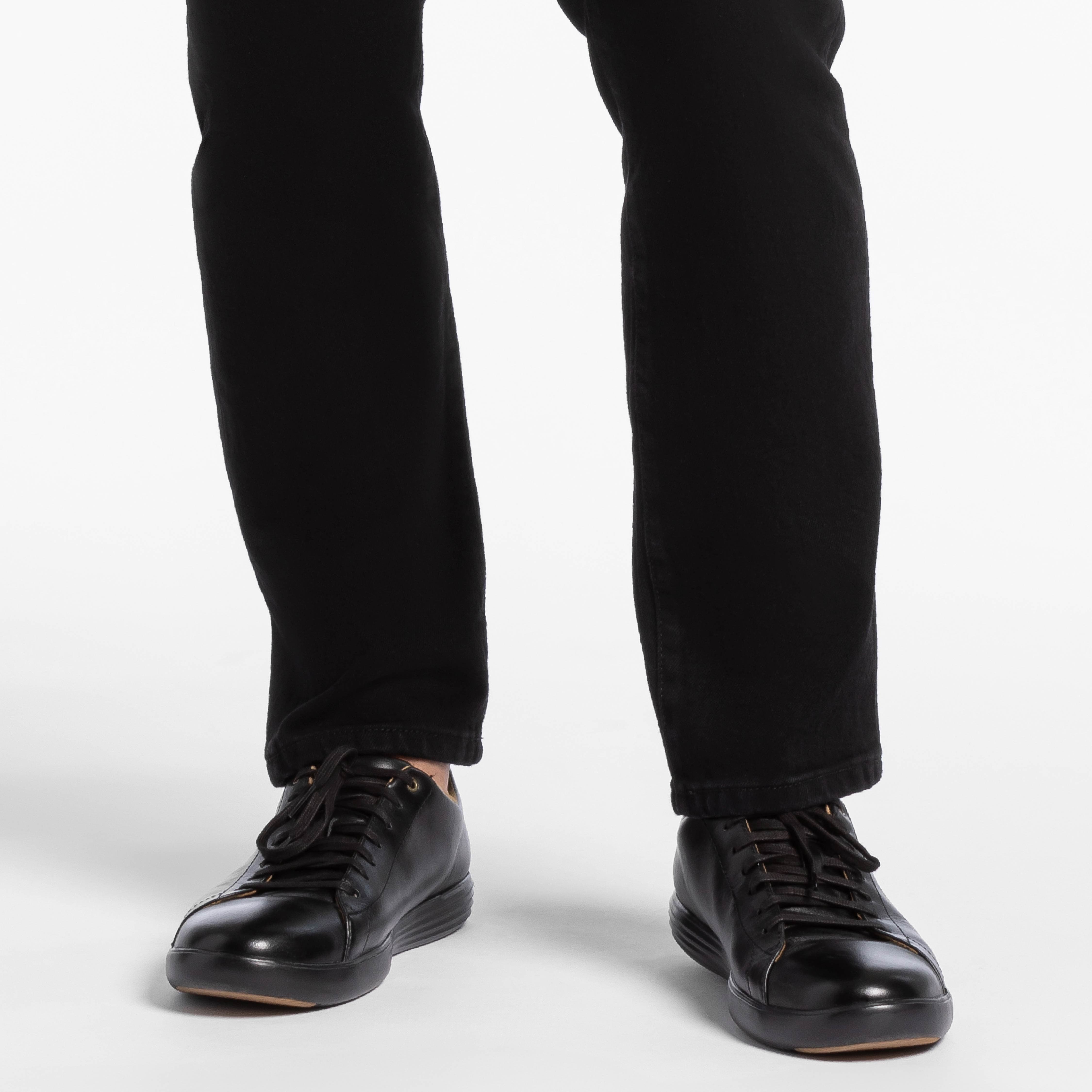 Classic Black Bull Denim Jeans